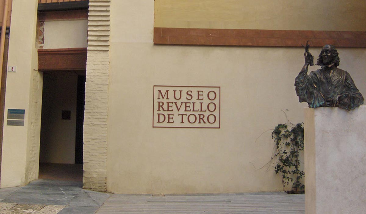 Museo Revello de Toro